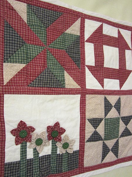 Homespun Sampler Amish Patchwork Wall Hanging Quilt