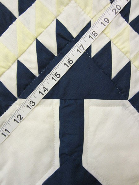 Tree Life Amish Patchwork Wall Hanging Quilt