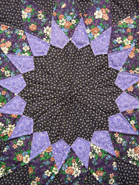 Amish Dahlia Round Wall Hanging Quilt