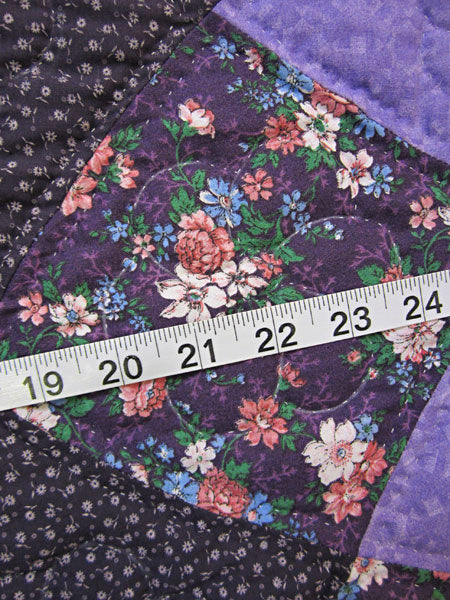 Amish Dahlia Round Wall Hanging Quilt