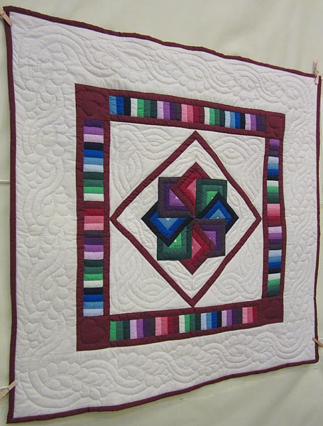 Amish Spinning Star Patchwork Wall Hanging Quilt