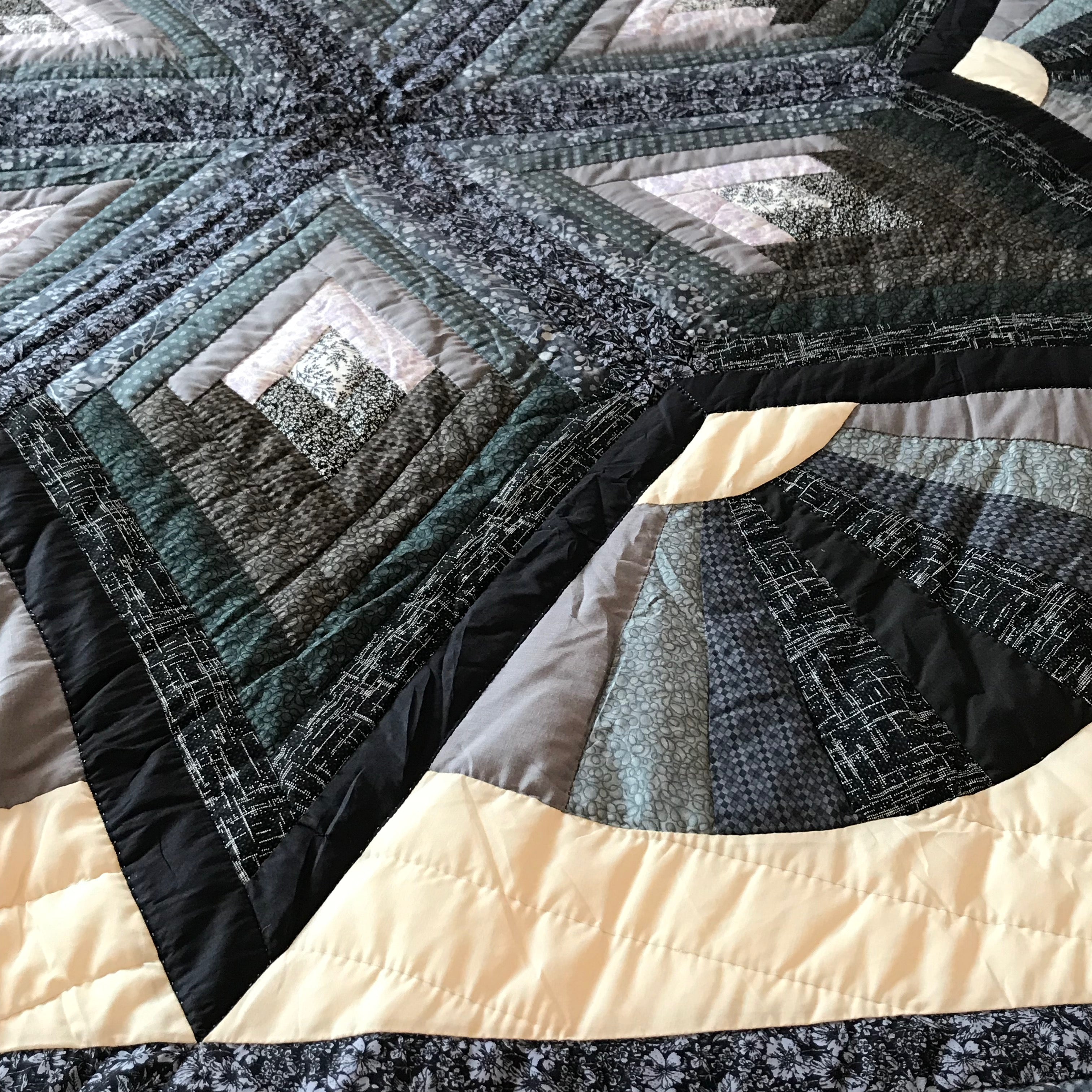 Broken Star Log Fan Patchwork