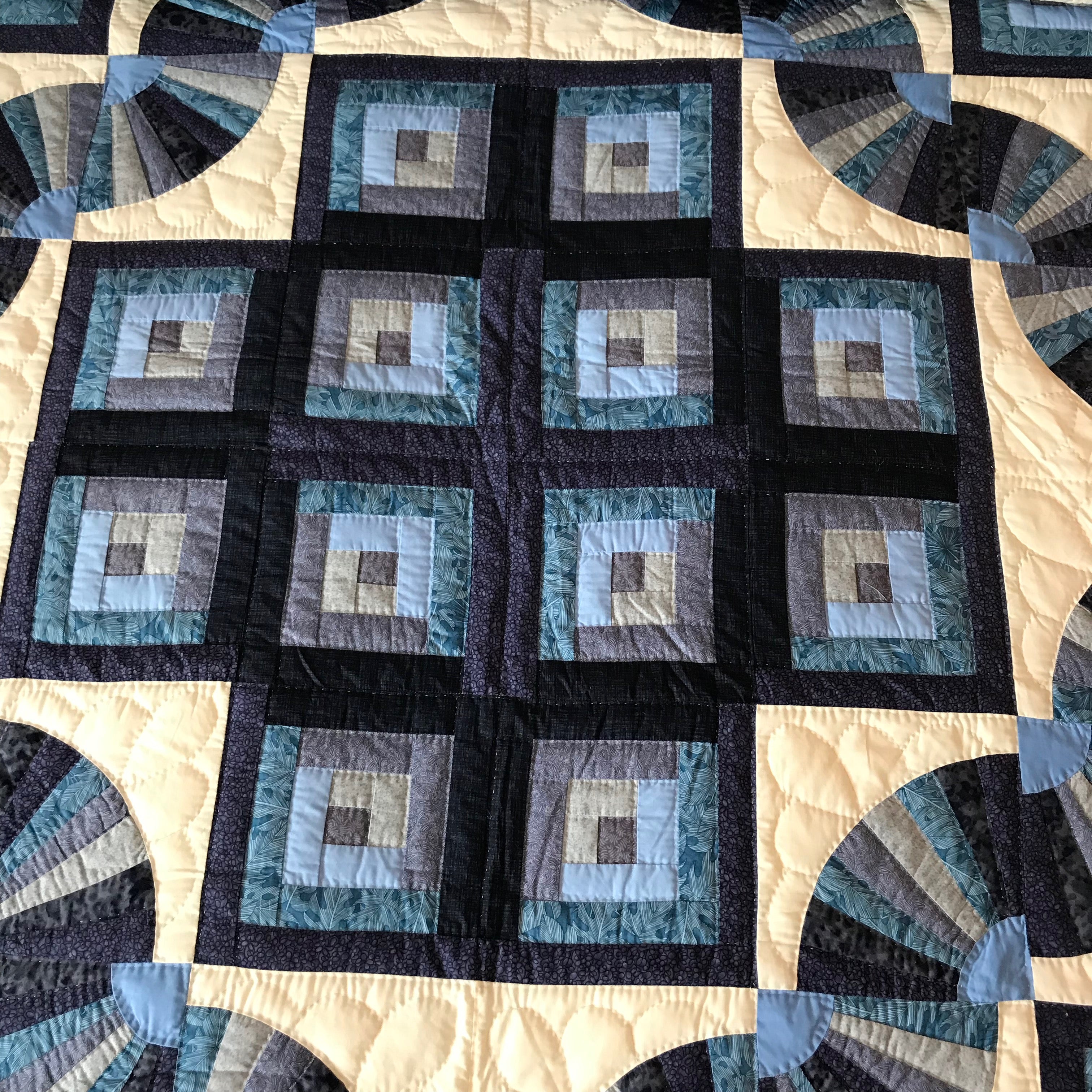 Log Cabin Fan Patchwork