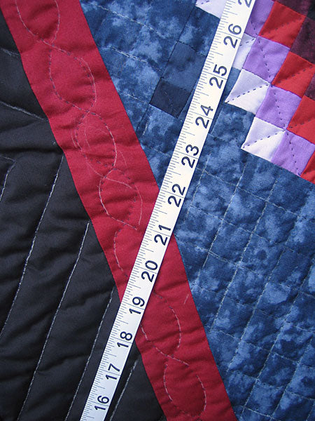 Central Diamond Amish Small Quilt Wallhanging