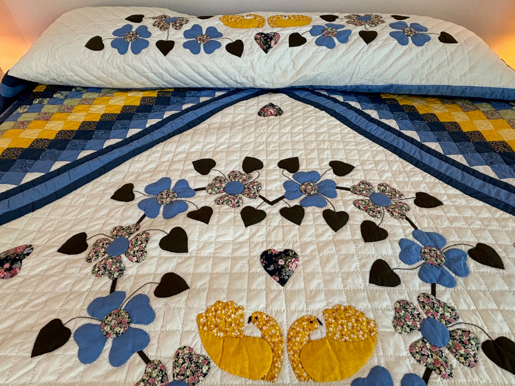 Sweetheart Birds Appliqué