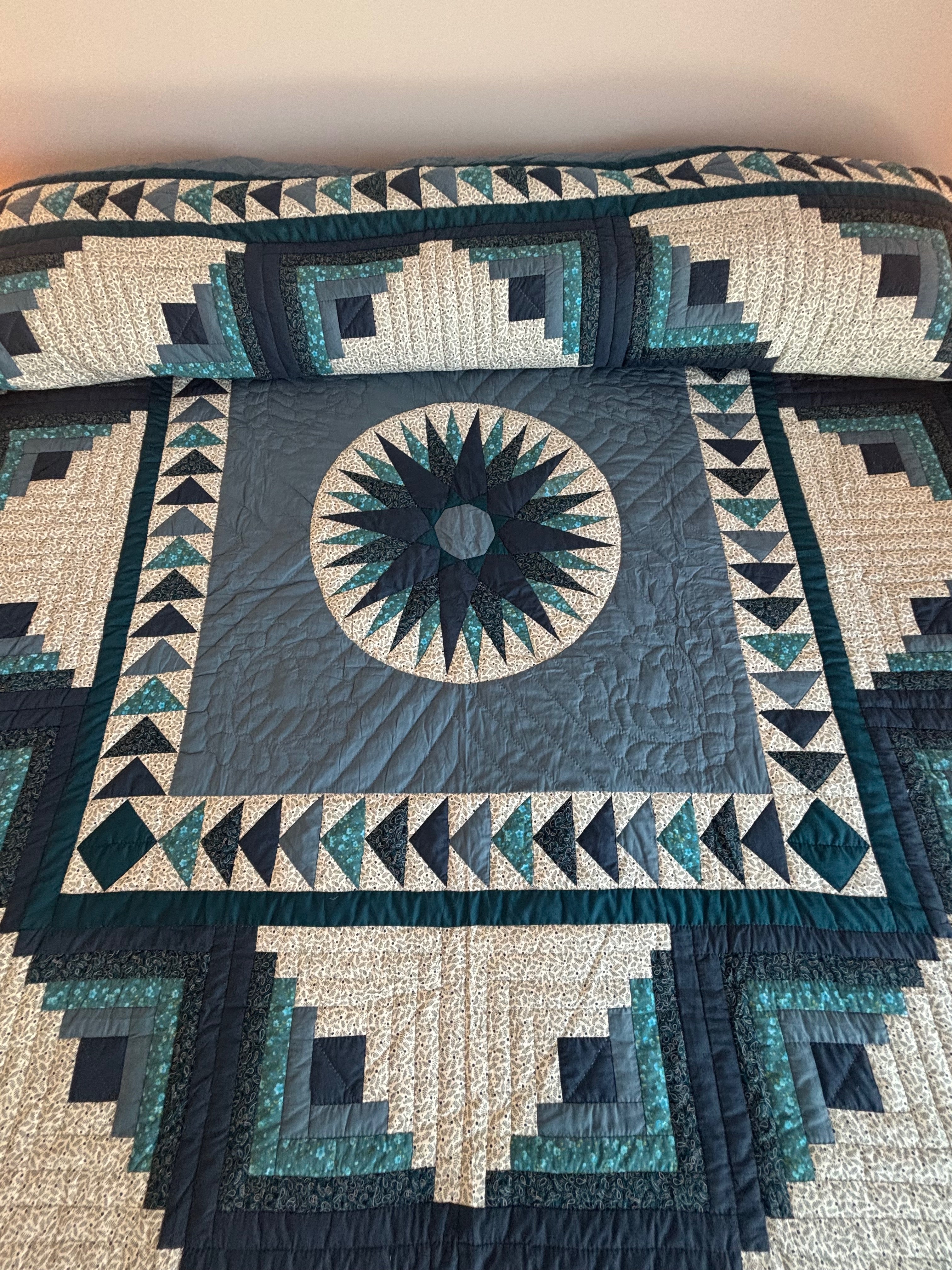 Northern Star in the Log Cabin Patchwork