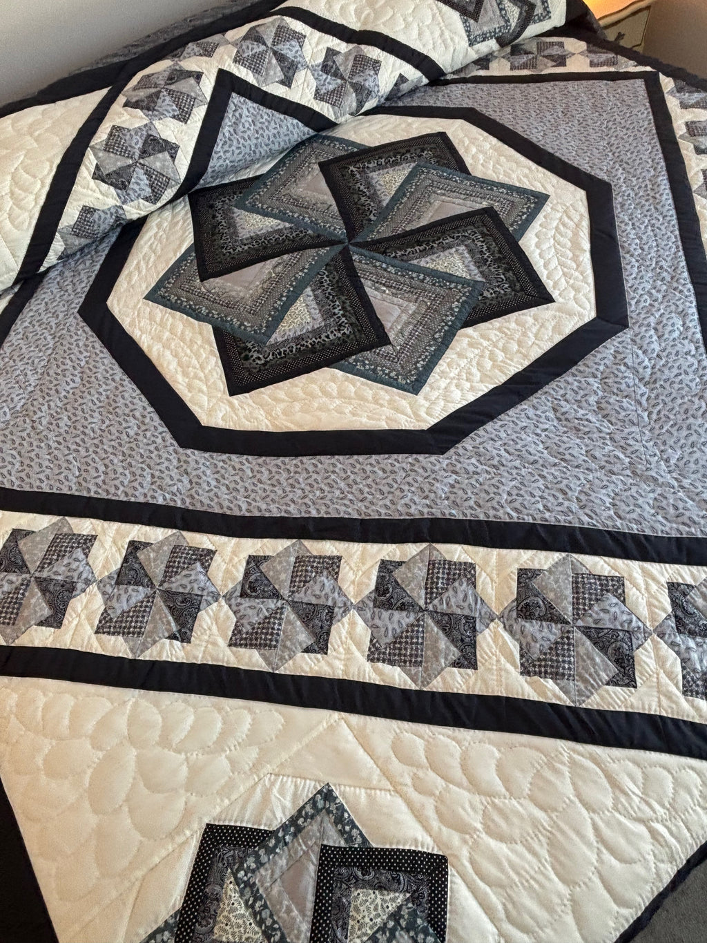 Star Spin Patchwork