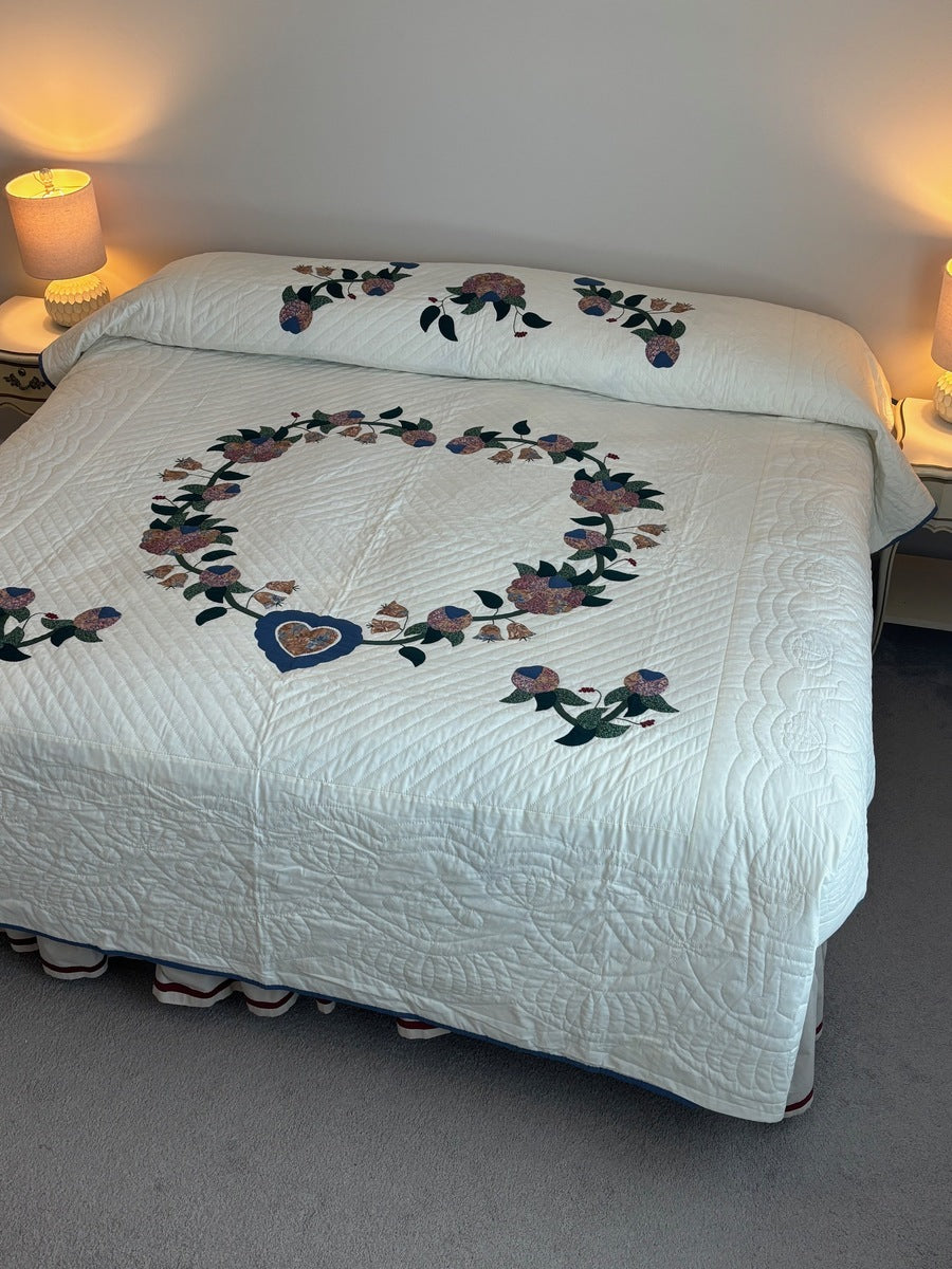 Heart of Roses Applique