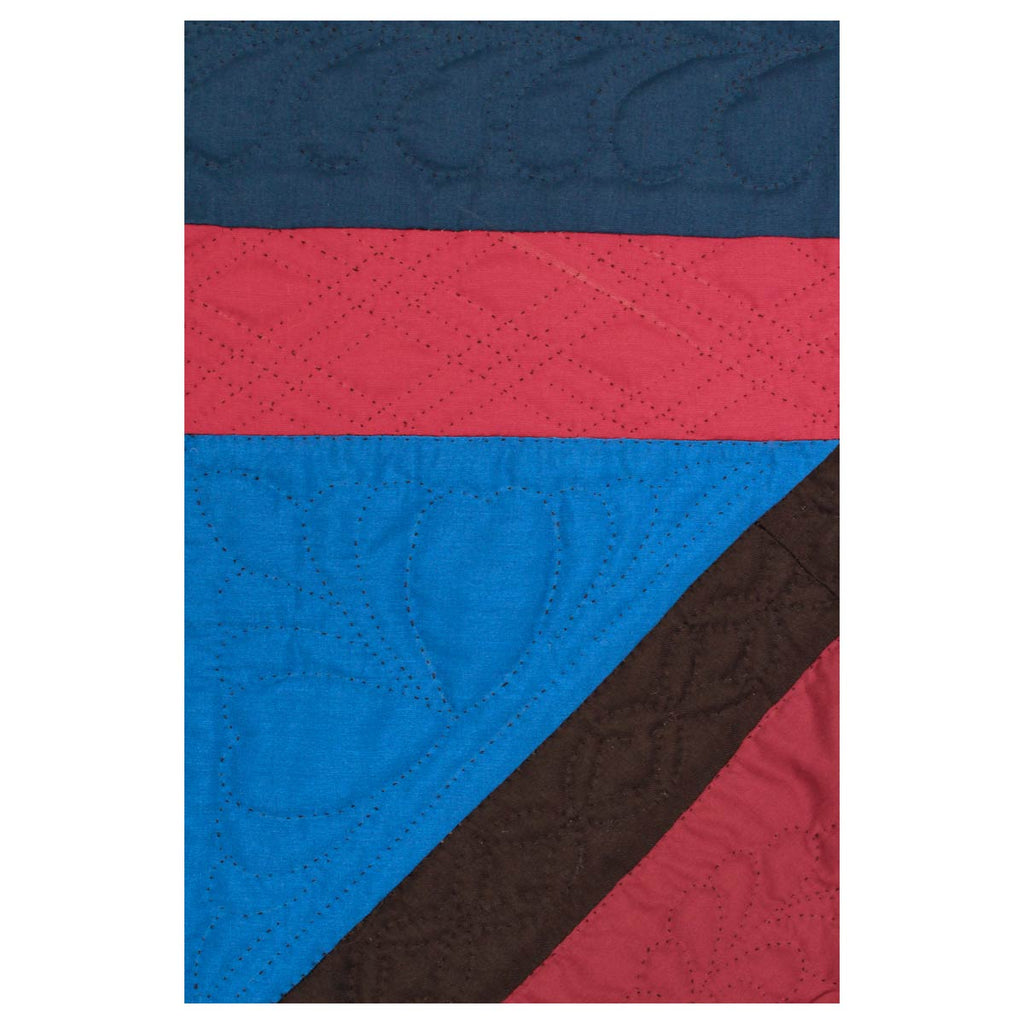 Center Diamond Dutch Colors Amish Wall Hanging 26"
